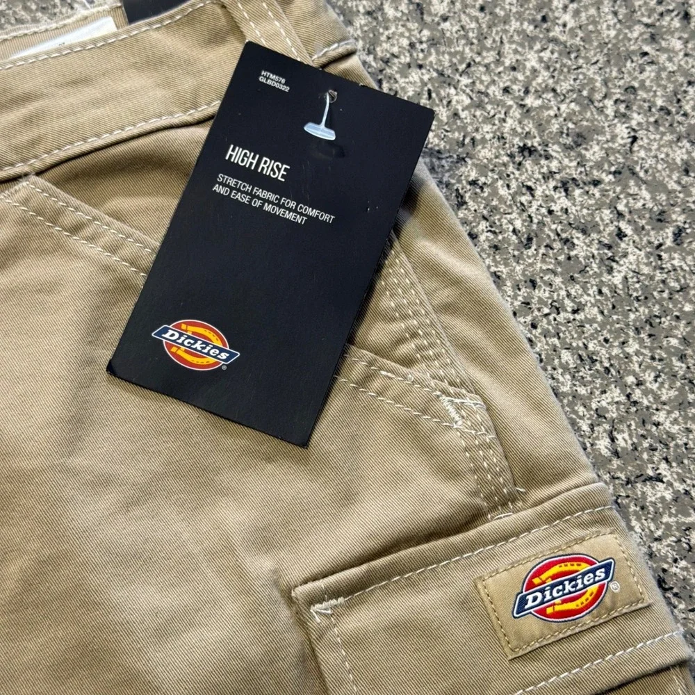 Dickies Shorts Womens 26 High Rise Cargo Pockets Khaki Beige 2